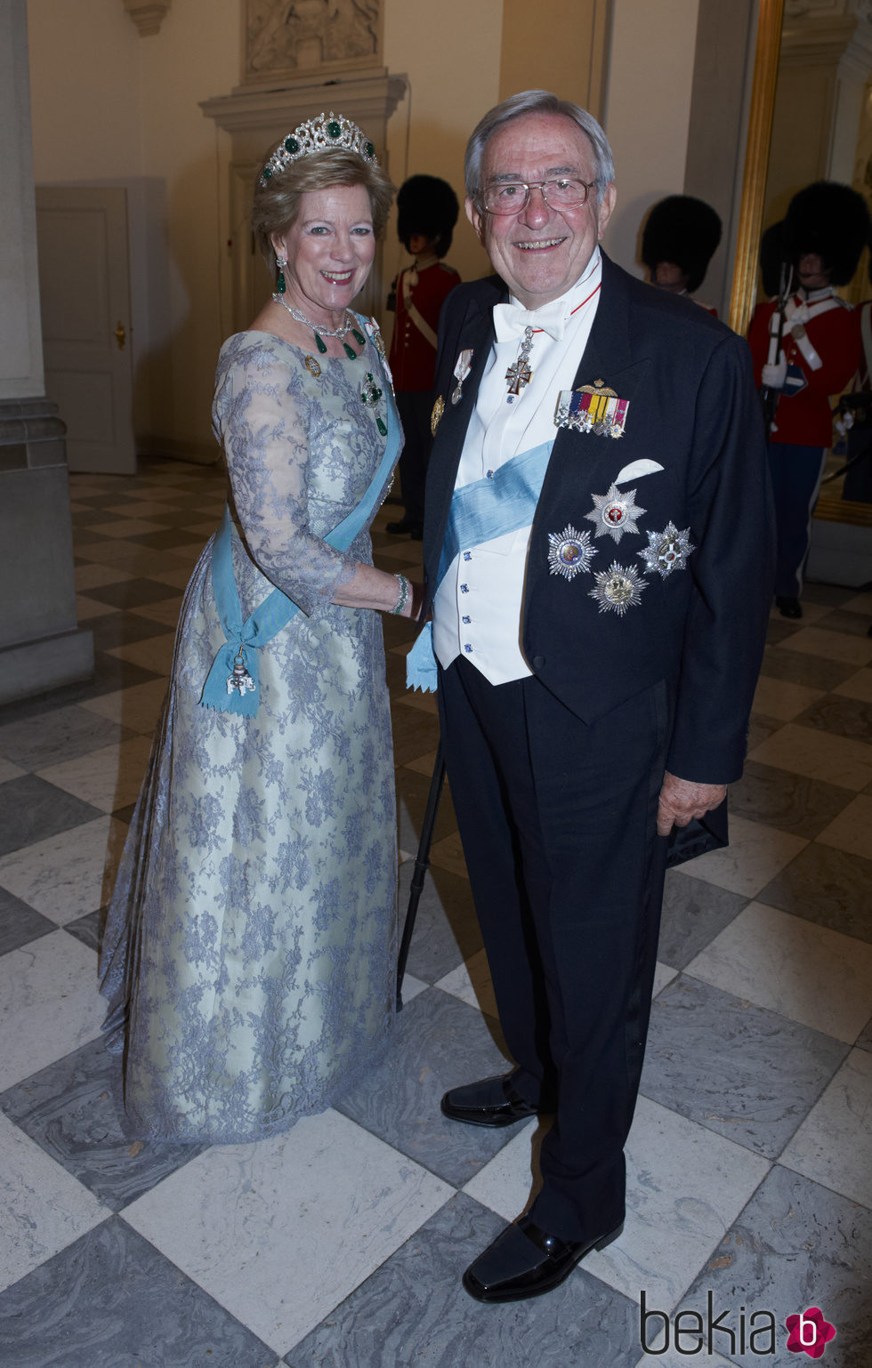 Constantino y Ana María de Grecia en el 75 cumpleaños de Margarita de Dinamarca