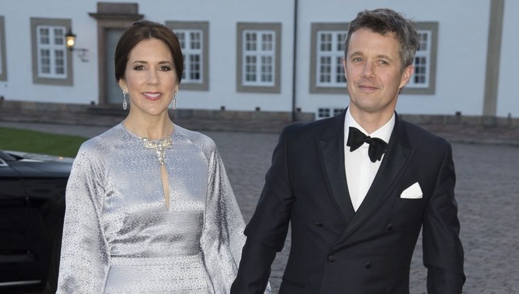Federico y Mary de Dinamarca en la cena de gala por el 75 cumpleaños de Margarita de Dinamarca