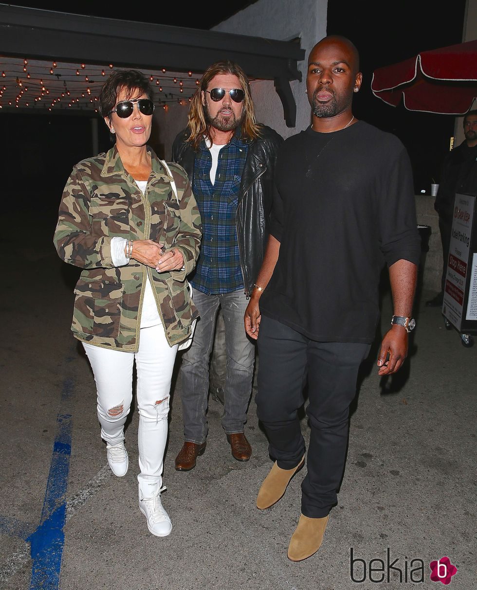 Kris Jenner con su novio Corey Gamble y Tish y Billy Ray Cyrus