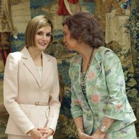 La Reina Letizia y la Reina Sofía en los Premios Reina Sofía 2014 del Real Patronato sobre Discapacidad