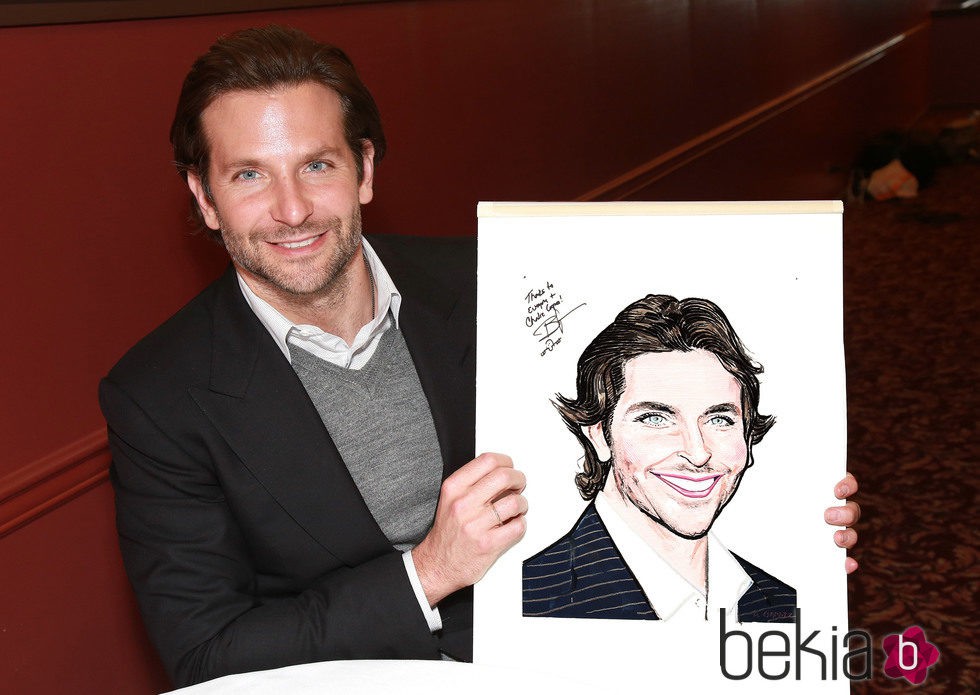 Bradley Cooper recibe en Nueva York un retrato