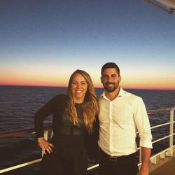 Yolanda y Jonathan disfrutan de su inolvidable crucero por las Islas Griegas
