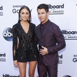 Nick Jonas y Olivia Culpo en los Billboard Music Awards 2015