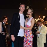 Poppy Delevingne y James Cook en la fiesta Chopard ofrecida por el Festival de Cannes 2015