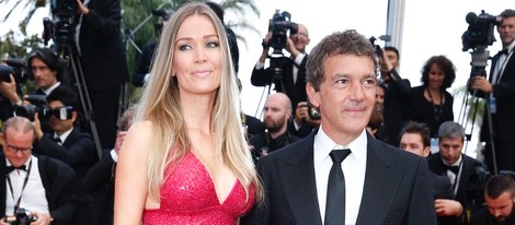 Antonio Banderas y Nicole Kimpel en el estreno de 'Sicario' en el Festival de Cannes 2015