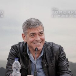 George Clooney presenta en Valencia 'Tomorrowland: El mundo del mañana'