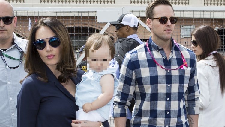 Tamara Ecclestone con su hija Sophia y su marido Jay Rutland en el GP de Mónaco 2015