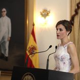 La Reina Letizia ofreciendo su discurso de despedida en El Salvador