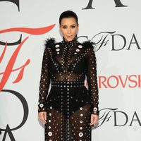 Kim Kardashian reaparece tras anunciar que está embarazada por segunda vez