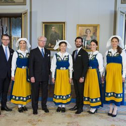 La Familia Real Sueca en el Día Nacional de Suecia 2015