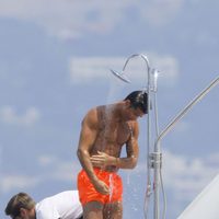 Cristiano Ronaldo desnudo duchándose en un barco en Saint-Tropez