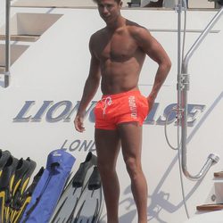 Cristiano Ronaldo con el torso desnudo