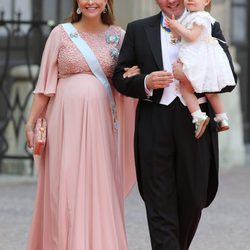Magdalena de Suecia, Chris O'Nell y la Princesa Leonor en la boda de Carlos Felipe de Suecia y Sofia Hellqvist