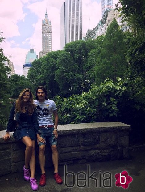 Jessica Bueno y Jota Peleteiro en Central Park durante su luna de miel