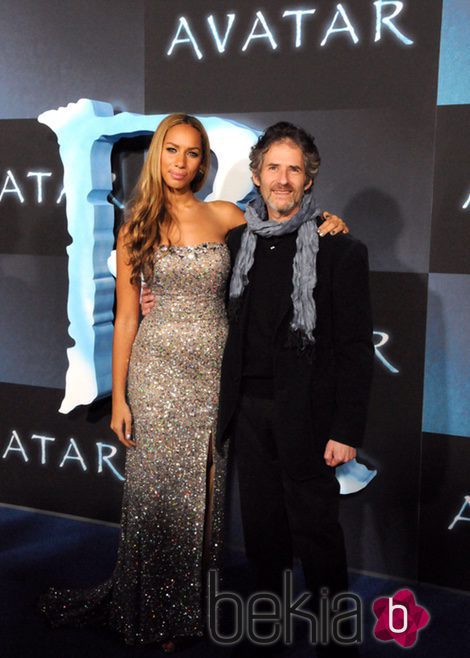 El compositor James Horner y  la cantante Leona Lewis en la presentación de 'Avatar'
