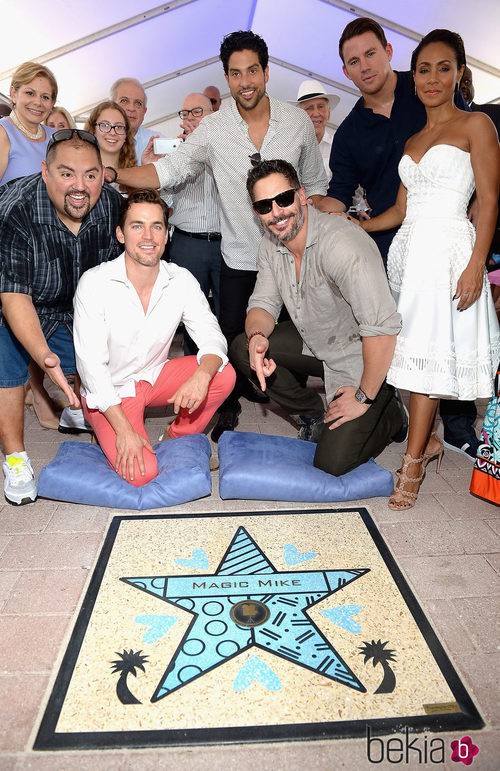 El elenco de 'Magic Mike XXL' recibe su estrella en el Paseo de la Fama de Miami