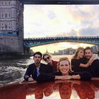 Taylor Swfit y Calvin Harris junto a sus amigos Joe Jonas y Gigi Hadid en Londres