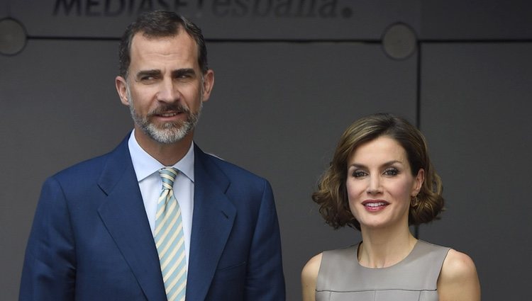 Los Reyes Felipe y Letizia en su visita a Mediaset España