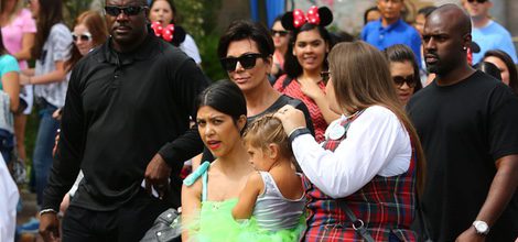 Kourtney Kardashian celebra el cumpleaños de Penelope en Disney con su familia