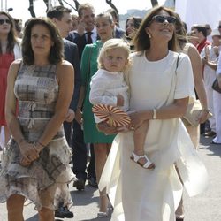 Las princesas de Mónaco Estefanía y Carolina con su nieto Sacha en el 10 Aniversario de la Ascensión de su hermano al trono