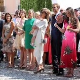 Princesas Estefanía y Carolina de Mónaco junto a Louis Ducret, Camille Gottlieb, Pauline Ducret, Andrea Casiraghi y Tatiana Santo Domingo Casiraghi