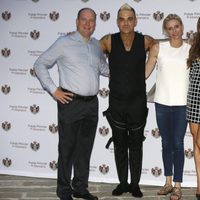 Alberto y Charlene de Mónaco con Robbie Williams y Ayda Field