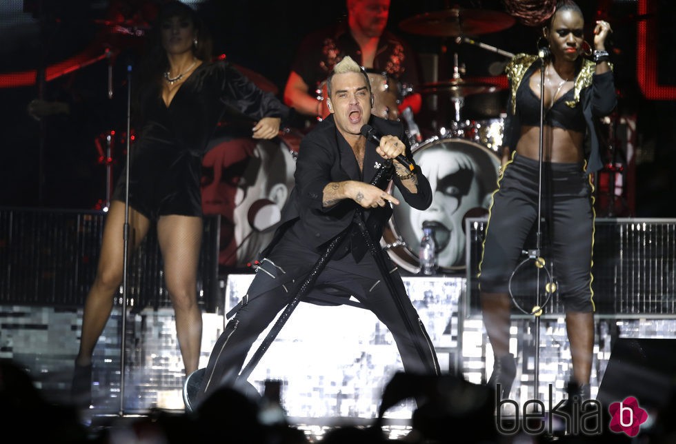 Robbie Williams en el concierto por el décimo aniversario del reinado de Alberto de Mónaco