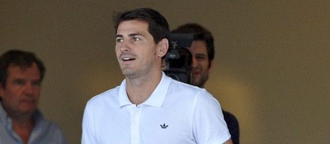 Iker Casillas llega a Oporto tras despedirse del Real Madrid