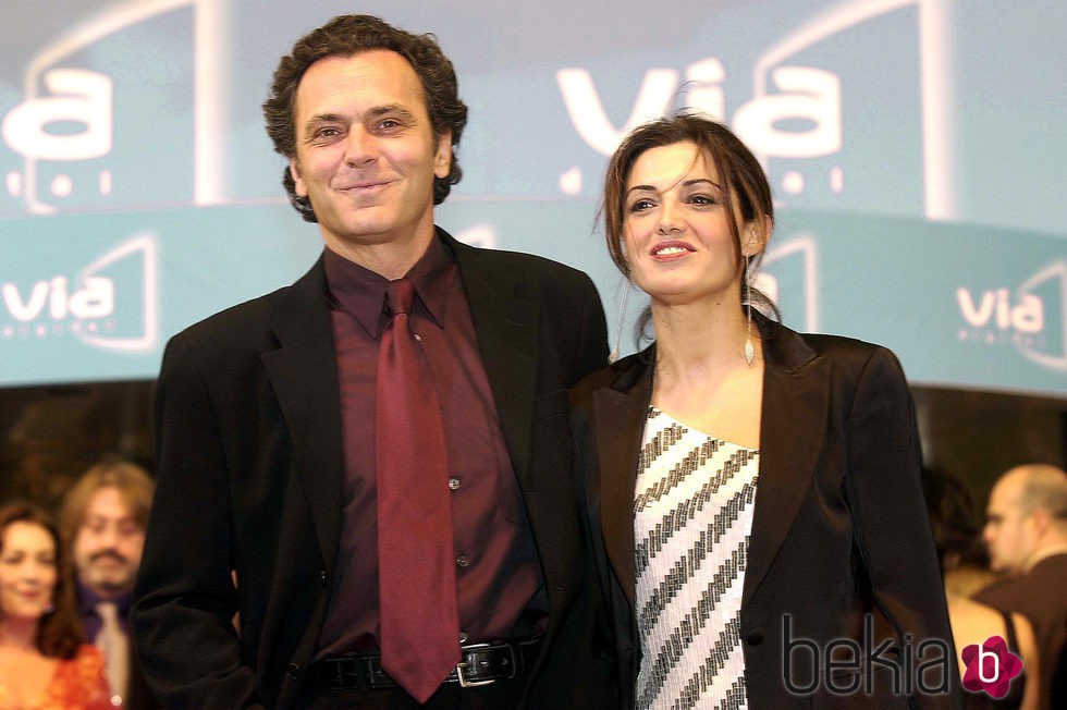 José Coronado y Mónica Molina en los Goya 2002