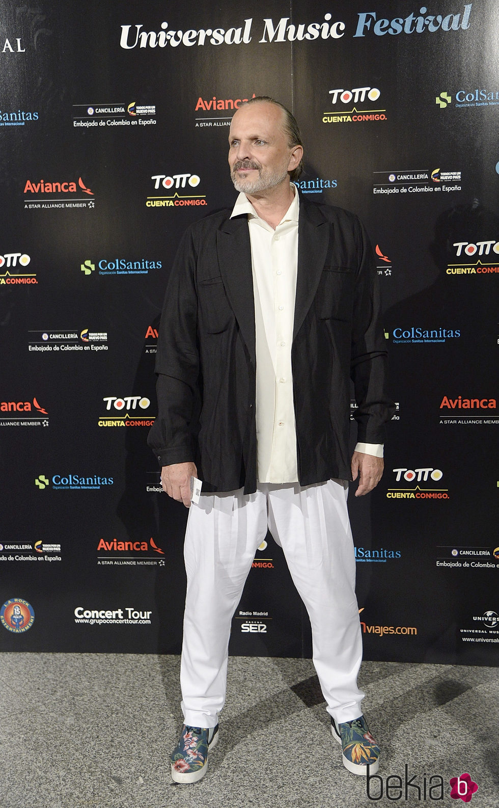 Miguel Bosé en el concierto de Juanes en Madrid