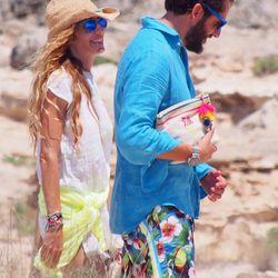 Borja Thyssen y Blanca Cuesta en las playas de Formentera