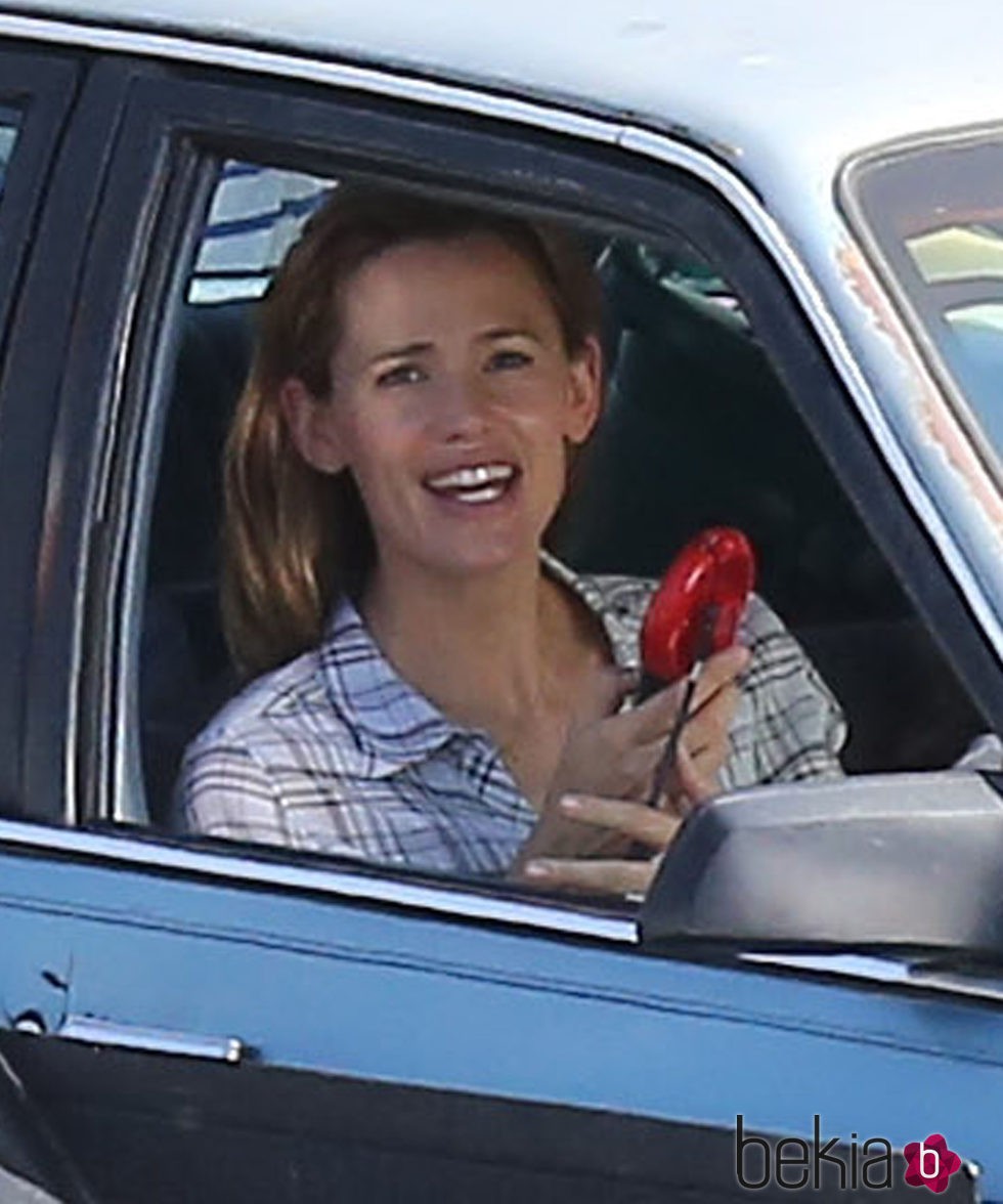 Jennifer Garner, sonriente en el rodaje de 'Miracles From Heaven'