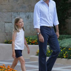 El Rey Felipe y la Infanta Sofía en su posado de verano en Marivent