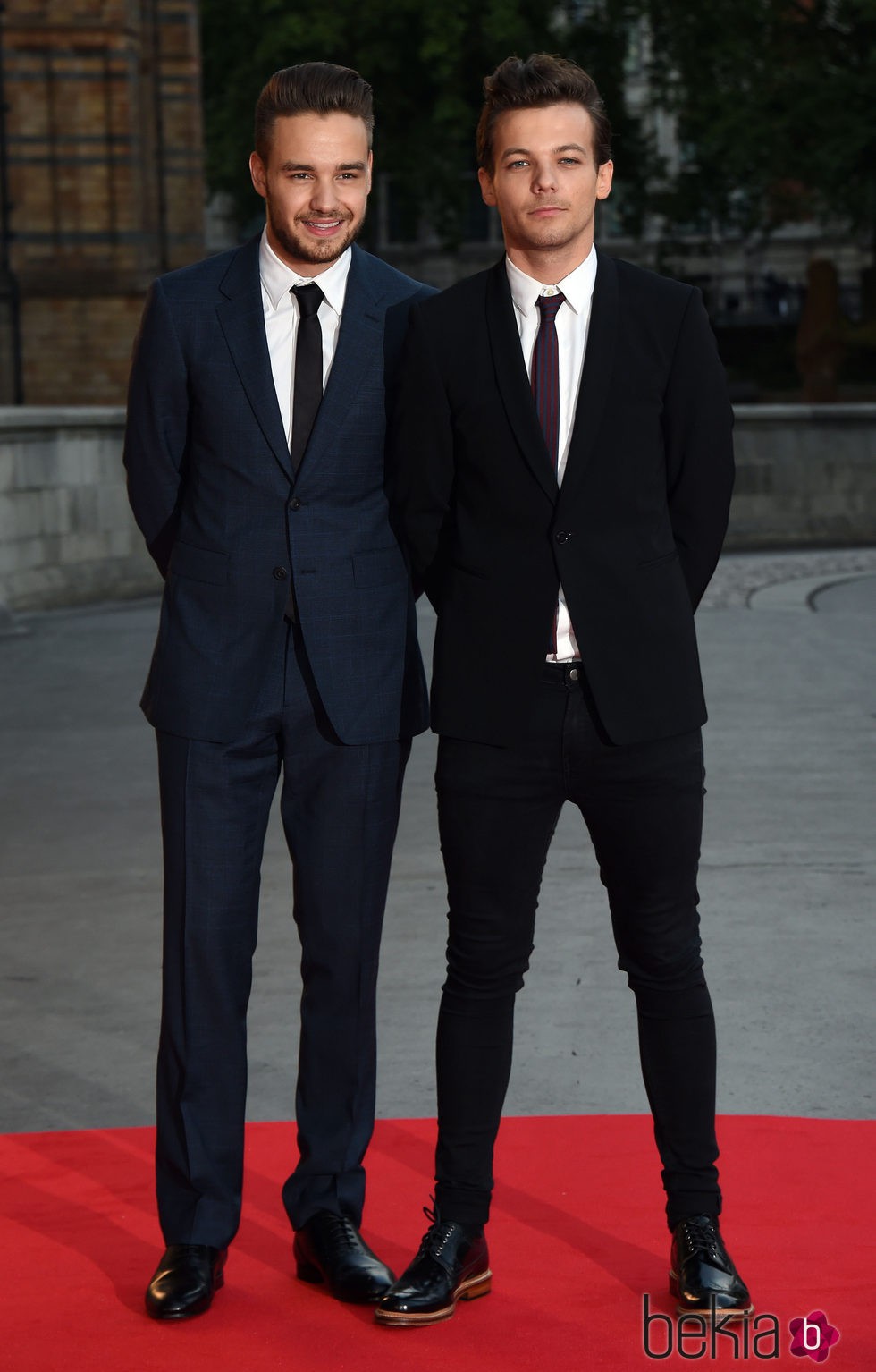 Louis Tomlinson y Liam Payne en la alfombra roja