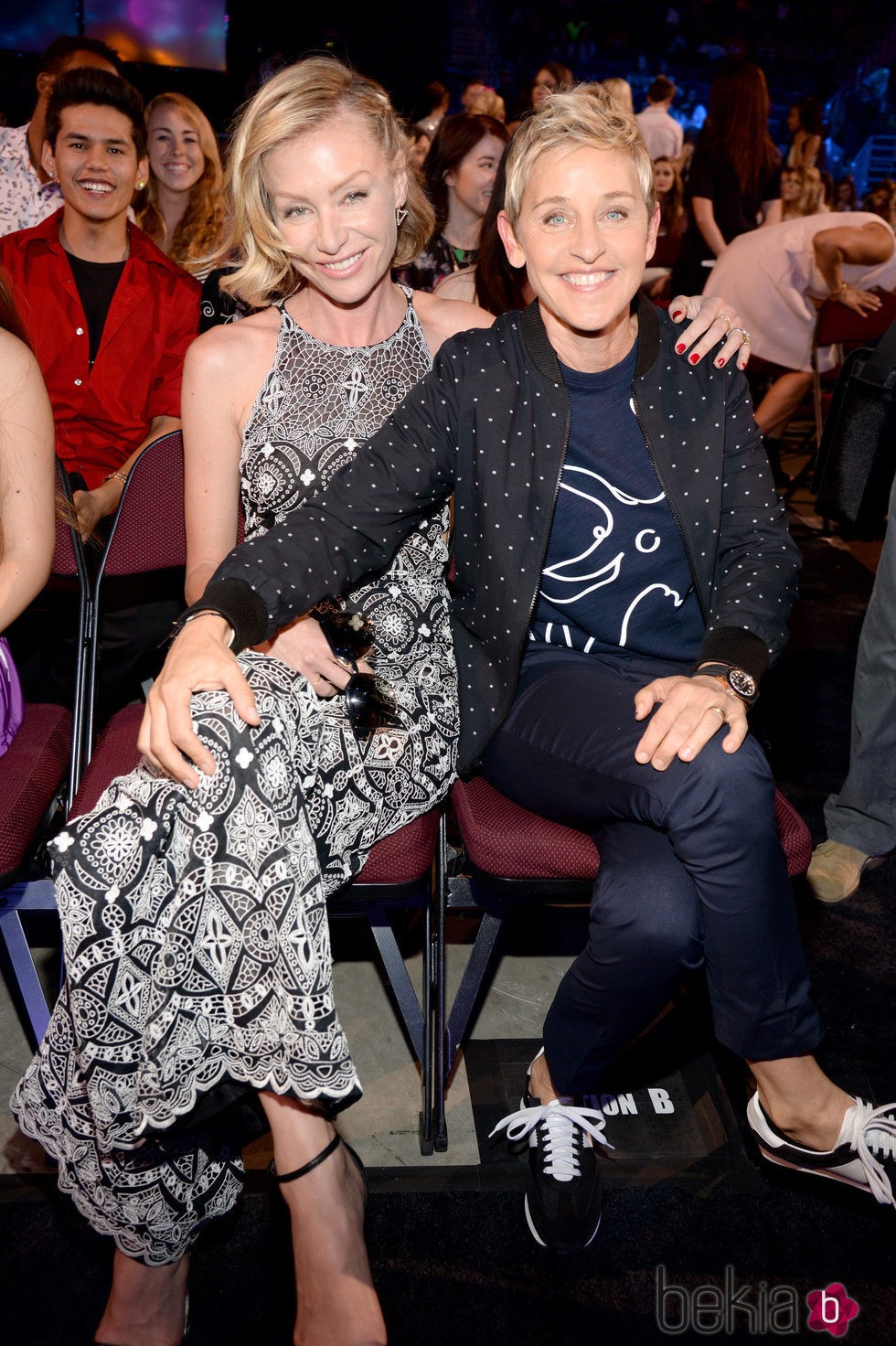 Ellen DeGeneres y Portia de Rossi juntas en los Teen Choice Awards 2015