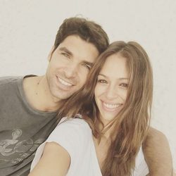 Eva González y Cayetano Rivera anuncian su boda