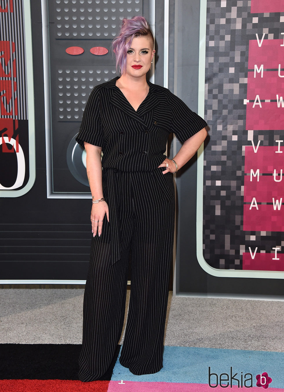 Kelly Osbourne en los Video Music Awards 2015