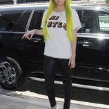 Kesha en el aeropuerto de Los Angeles