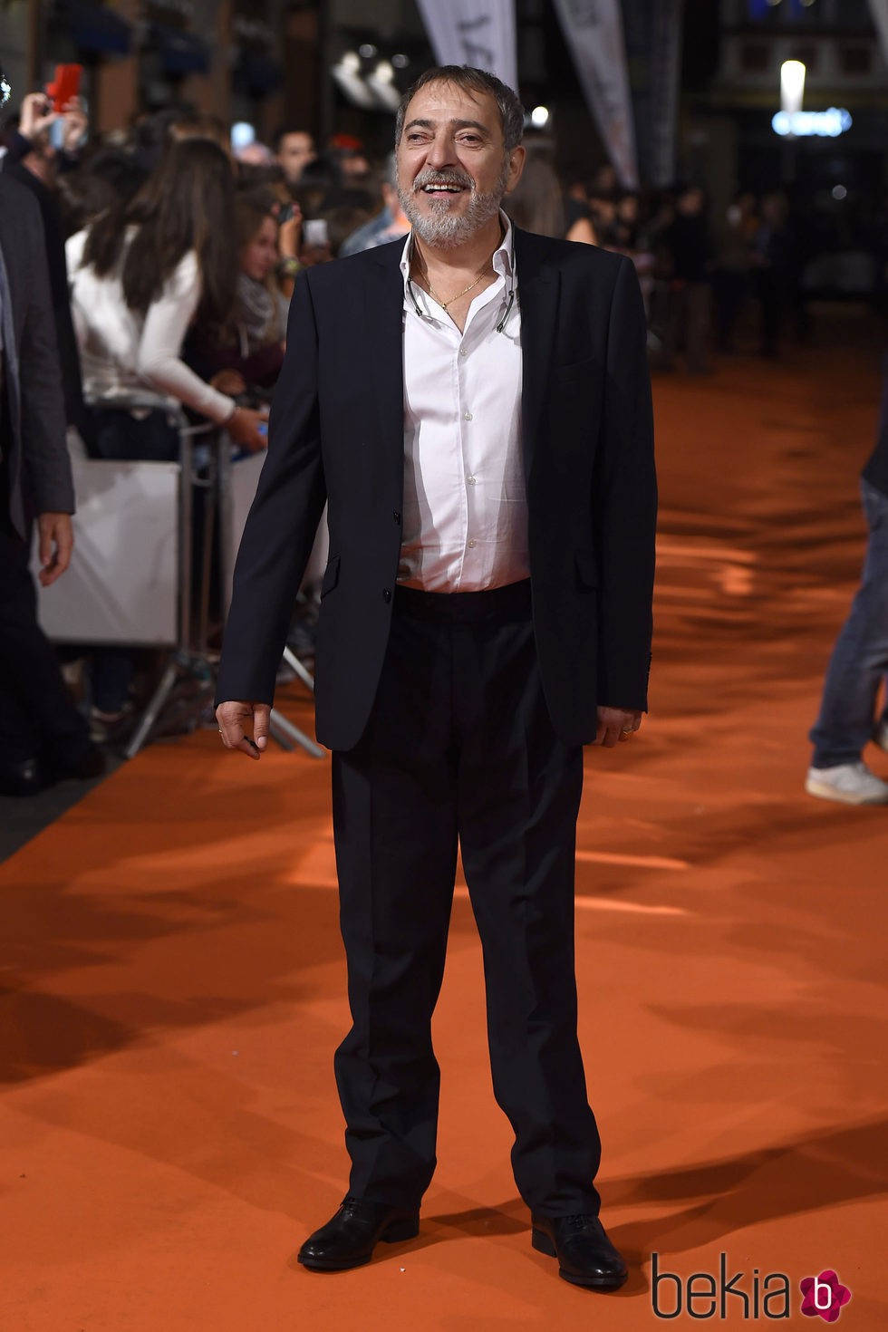 Enrique Villén en la presentación de 'Olmos y Robles' en el FesTVal de Vitoria 2015
