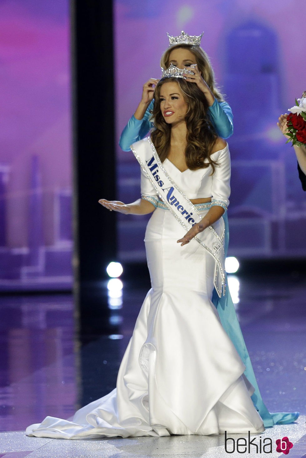 Betty Cantrell es coronada Miss América 2016
