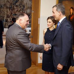 Los Reyes Felipe y Letizia saludan a José Andrés en Washington