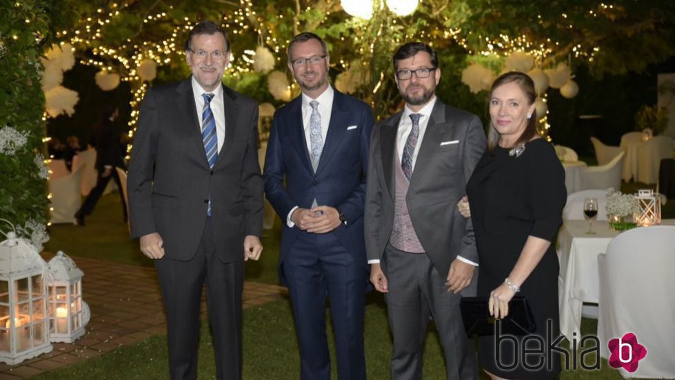 Javier Maroto y Josema Rodríguez en su boda con Mariano Rajoy y Elvira Fernández Balboa