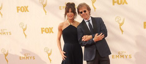 Felicity Huffman y William H.Macy en la alfombra roja de los premios Emmy 2015