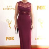 Gail Simmons en la alfombra roja de los Emmy 2015