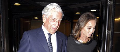Isabel Preysler y Mario Vargas Llosa en el inicio de la temporada de ópera 2015
