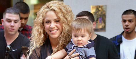 Shakira con su hijo Sasha en Nueva York