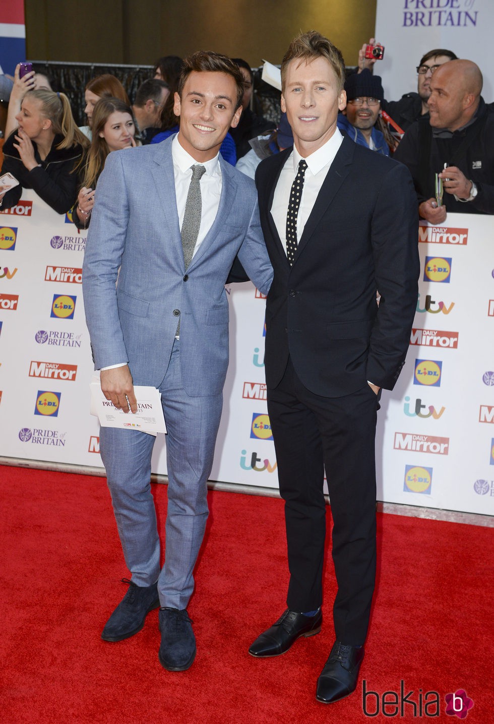 Tom Daley y Dustin Lance Black en los Pride of Britain Awards 2015