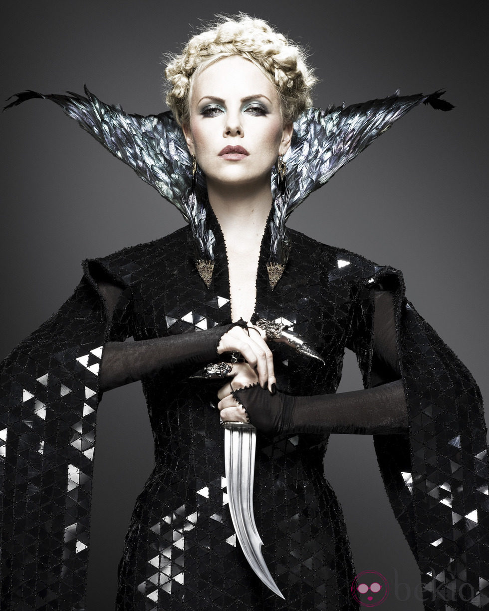 Charlize Theron es 'La Reina' en Blancanieves