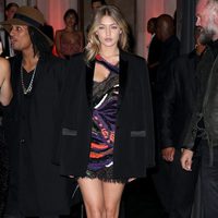 Gigi Hadid en una fiesta de Vogue en Paris Fashion Week