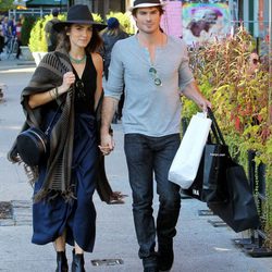 Ian Somerhalder y Nikki Reed paseando por Nueva York